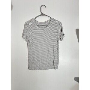 American Eagle T-shirt